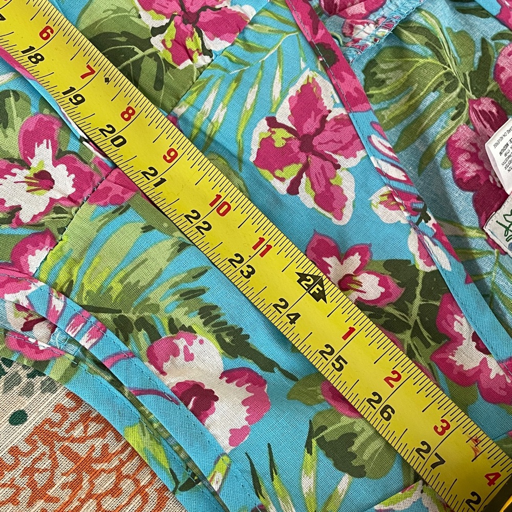 Moon Dance Size Medium Snap button up - Picture 9 of 9